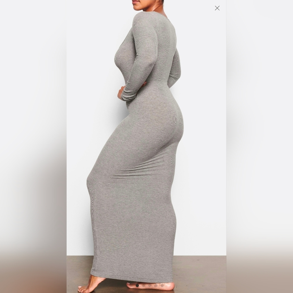 SKIMS Heather Gray Long Sleeve Dress - Size L - NWT - Picture 3 of 9